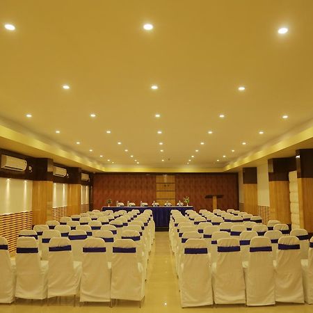 Hotel Balaji International Пурі Екстер'єр фото