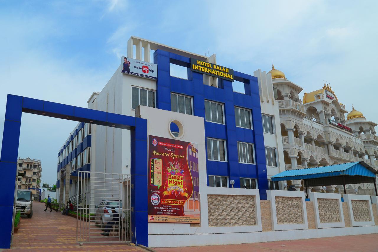 Hotel Balaji International Пурі Екстер'єр фото