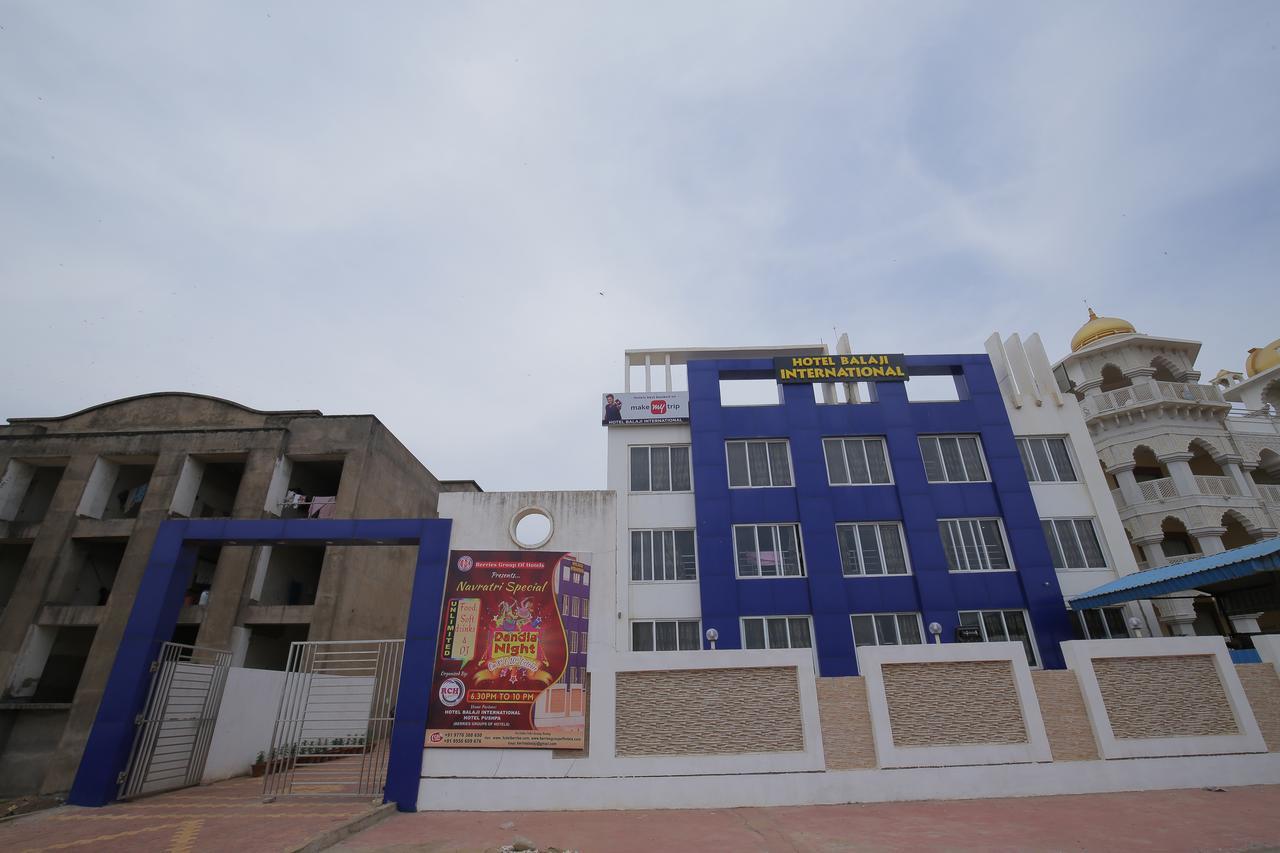Hotel Balaji International Пурі Екстер'єр фото