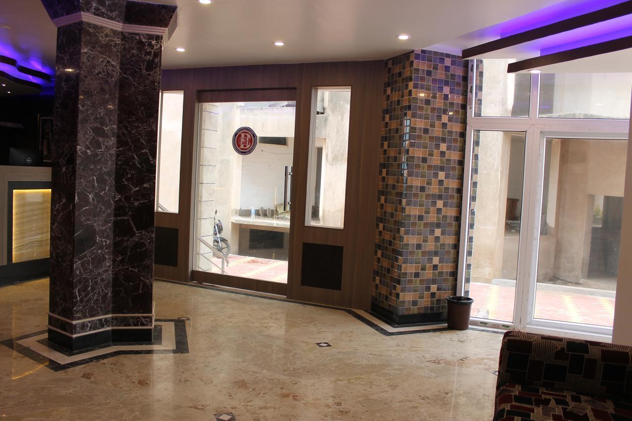 Hotel Balaji International Пурі Екстер'єр фото
